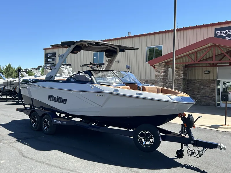 Slide: The Image of Malibu 23 LSV 2026 - 8