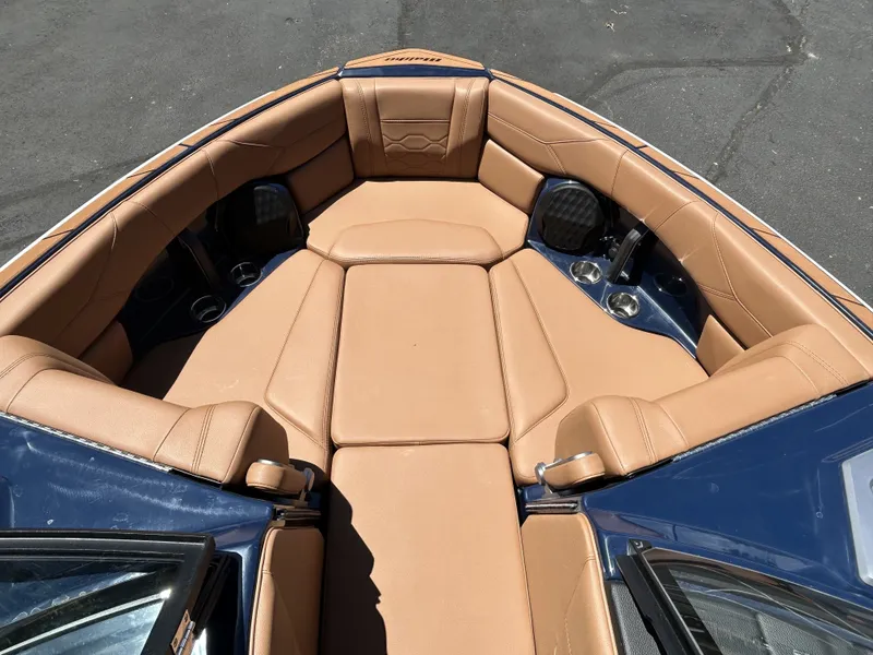 Slide: The Image of Malibu 23 LSV 2026 - 14
