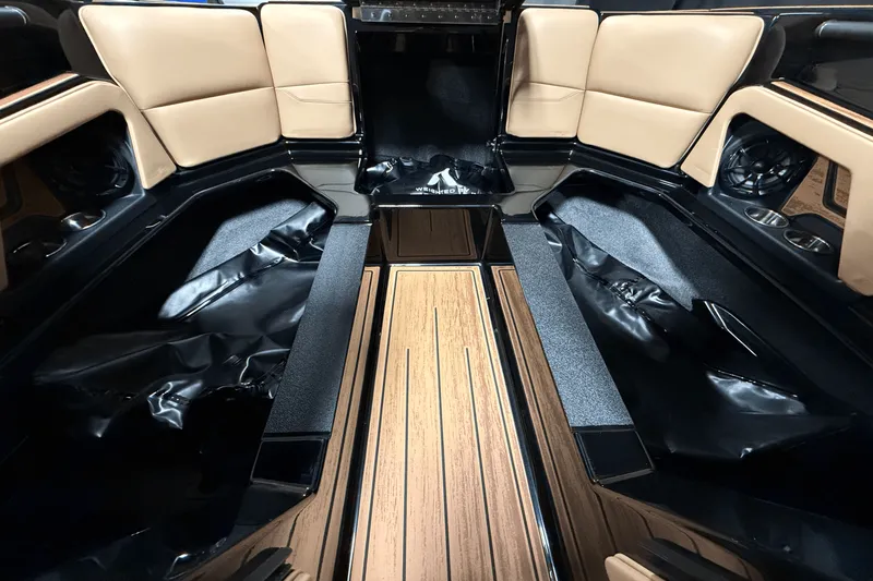 Slide: The Image of Moomba Max 2025 - 84