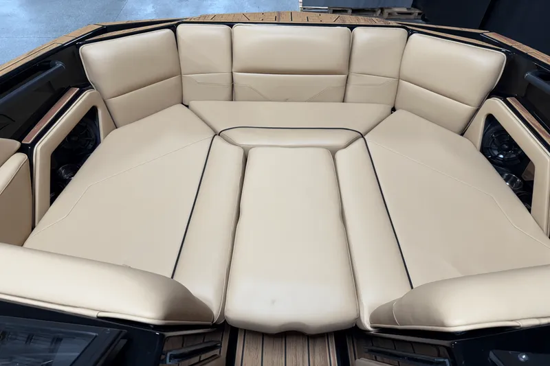 Slide: The Image of Moomba Max 2025 - 88