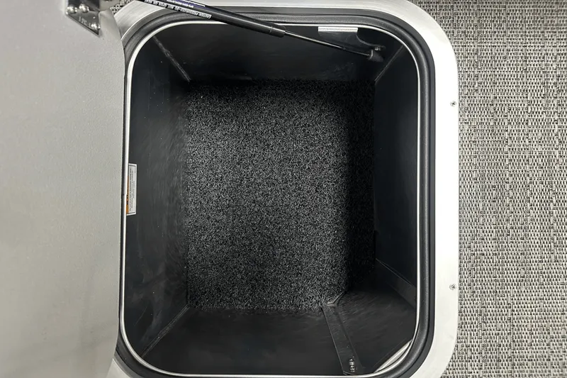 Slide: The Image of Barletta Lusso 2025 - 12