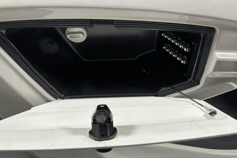 Slide: The Image of Barletta Lusso 2025 - 34