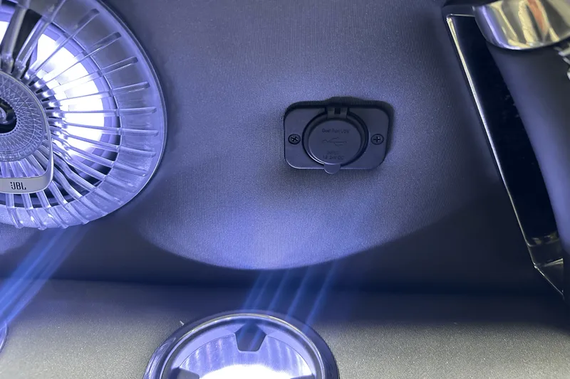 Slide: The Image of Barletta Lusso 2025 - 55