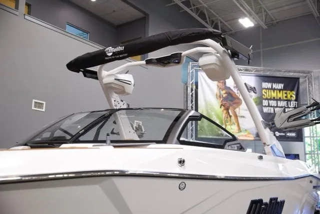 Slide: The Image of Malibu 23 LSV 2026 - 8