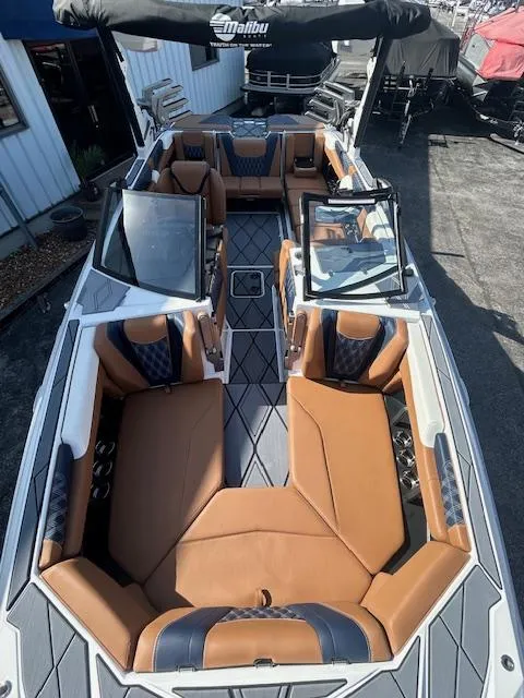 Slide: The Image of Malibu M230 2025 - 1