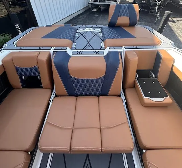 Slide: The Image of Malibu M230 2025 - 7