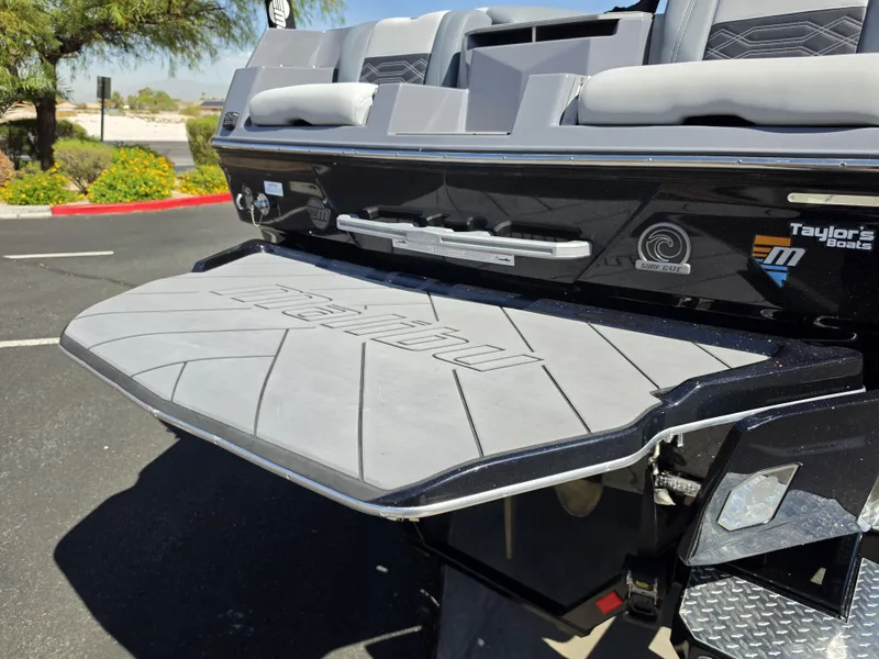 Slide: The Image of Malibu Wakesetter 26 LSV 2024 - 9