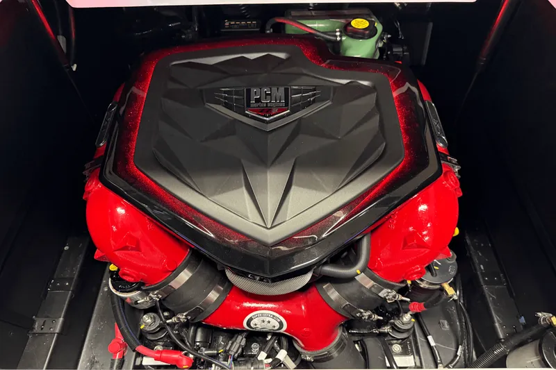 Slide: The Image of Nautique Super Air Nautique S21 2025 - 26