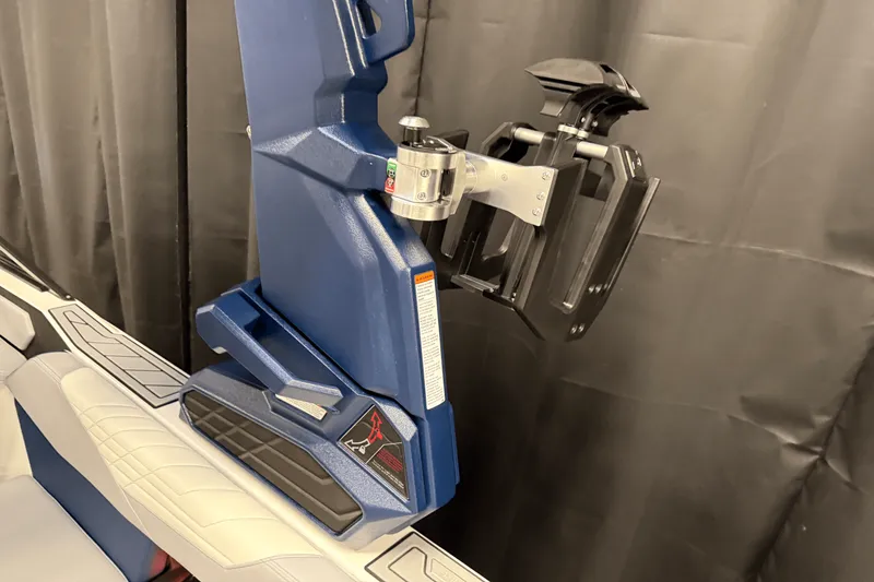 Slide: The Image of Nautique Super Air Nautique S21 2025 - 84