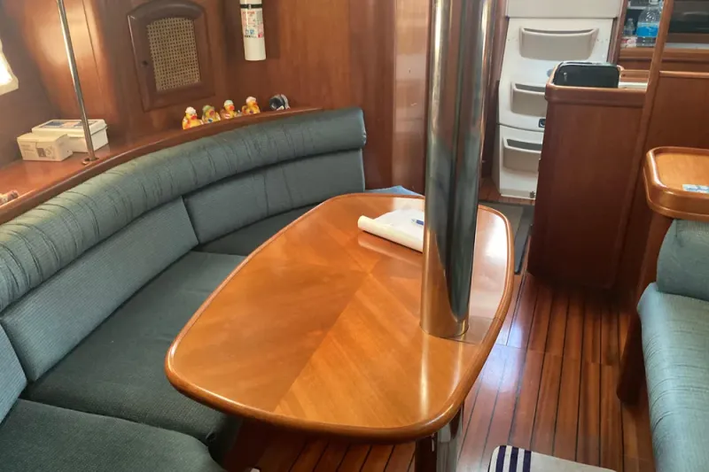 Slide: The Image of Beneteau Oceanis 361 2000 - 15