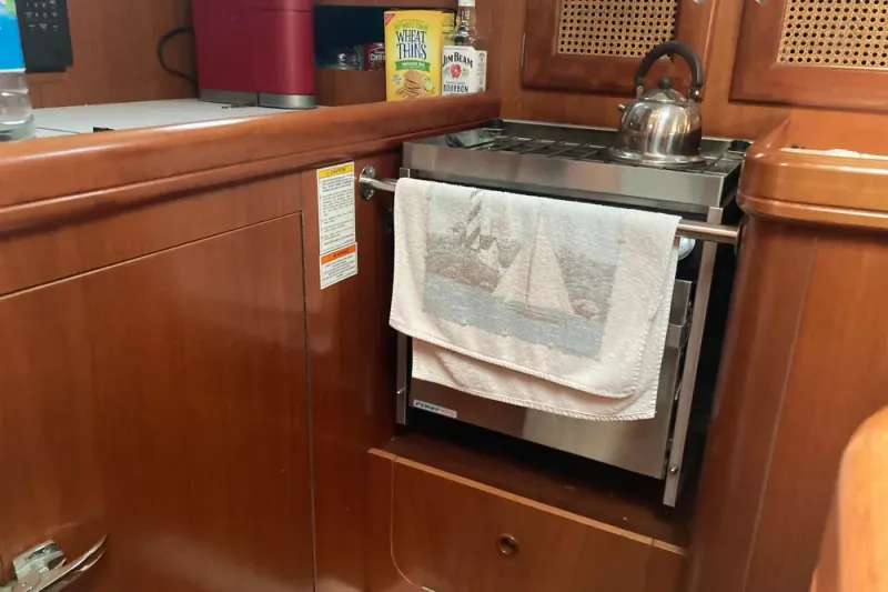 Slide: The Image of Beneteau Oceanis 361 2000 - 18