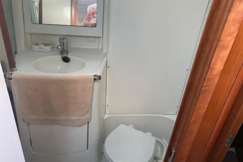 Slide: The Image of Beneteau Oceanis 361 2000 - 20