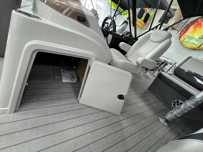 Slide: The Image of Sylvan MIRAGE X3 DLZ BAR SPX 2025 - 13