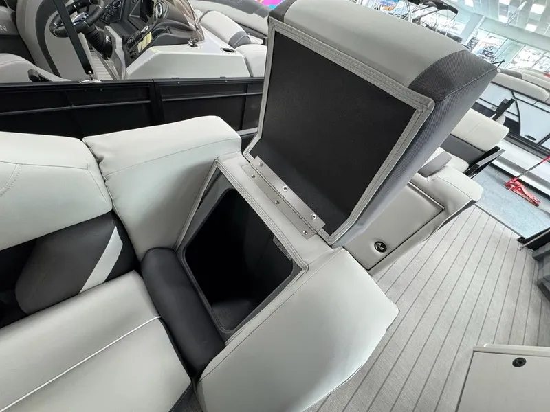 Slide: The Image of Sylvan MIRAGE X3 DLZ BAR SPX 2025 - 29