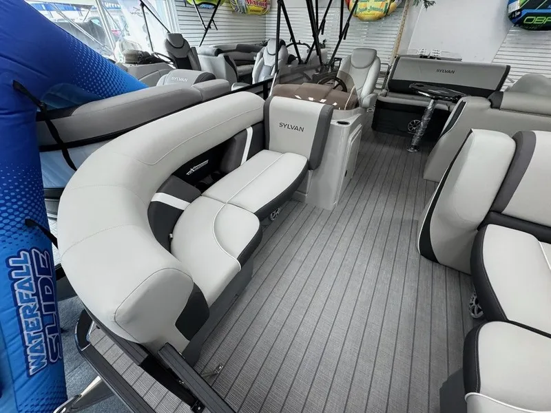 Slide: The Image of Sylvan MIRAGE X3 DLZ BAR SPX 2025 - 7