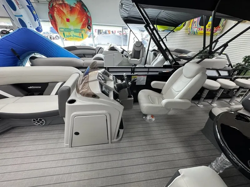 Slide: The Image of Sylvan MIRAGE X3 DLZ BAR SPX 2025 - 10