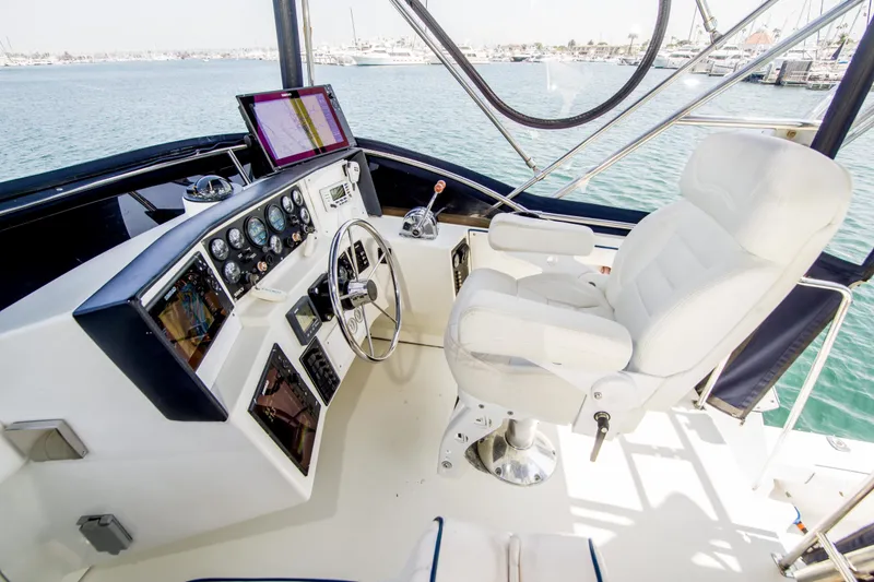 Slide: The Image of Skipjack 30 Flying Bridge 2001 - 11