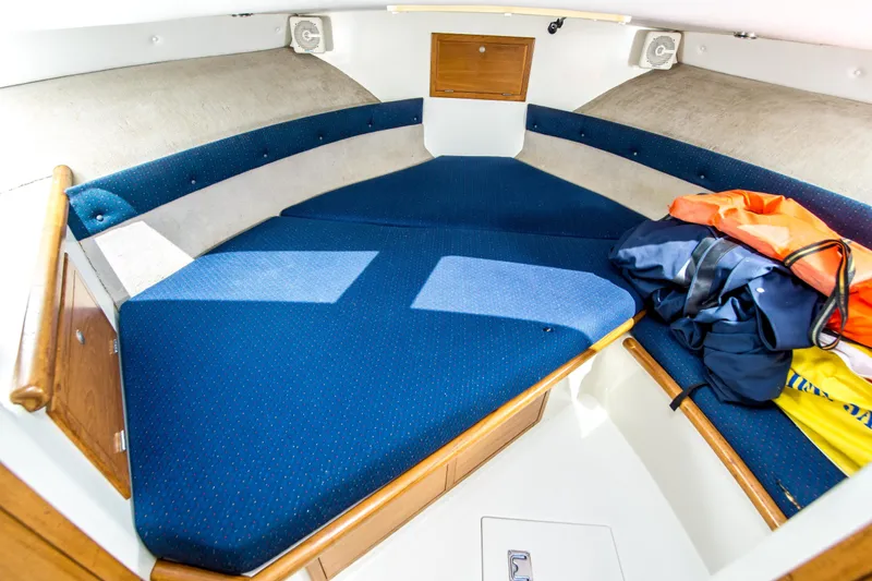 Slide: The Image of Skipjack 30 Flying Bridge 2001 - 19