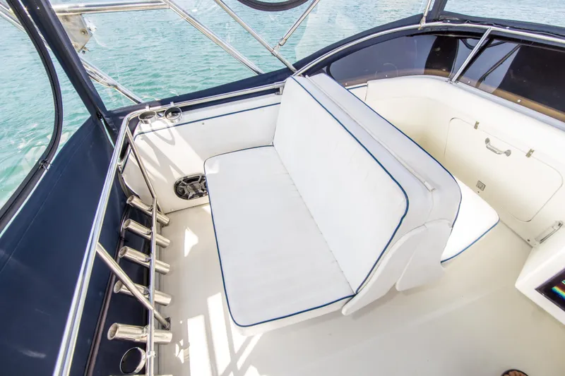 Slide: The Image of Skipjack 30 Flying Bridge 2001 - 10