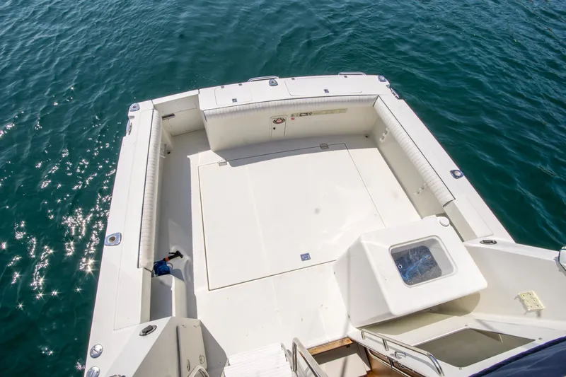 Slide: The Image of Skipjack 30 Flying Bridge 2001 - 6