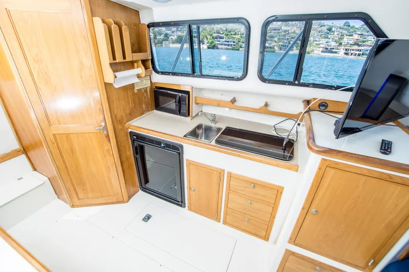 Slide: The Image of Skipjack 30 Flying Bridge 2001 - 14