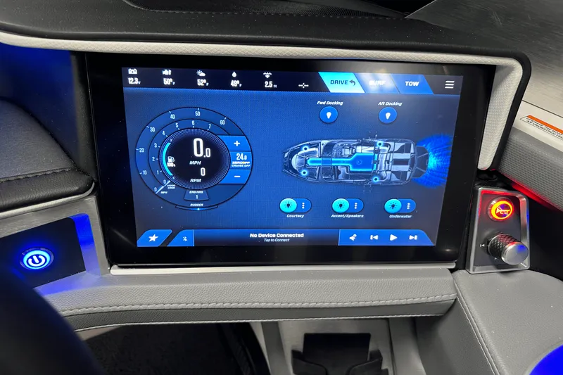 Slide: The Image of MasterCraft XT22 2025 - 55