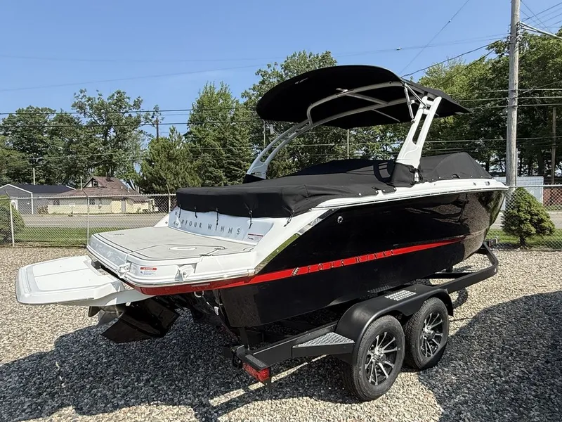 Slide: The Image of Four Winns H2 2025 - 3