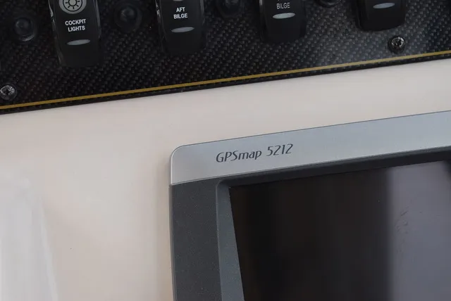 Slide: The Image of Grady White 275 Tournament Dual Console 2010 - 53