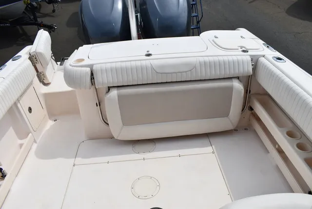 Slide: The Image of Grady White 275 Tournament Dual Console 2010 - 32