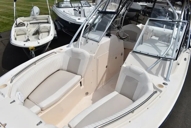 Slide: The Image of Grady White 275 Tournament Dual Console 2010 - 19