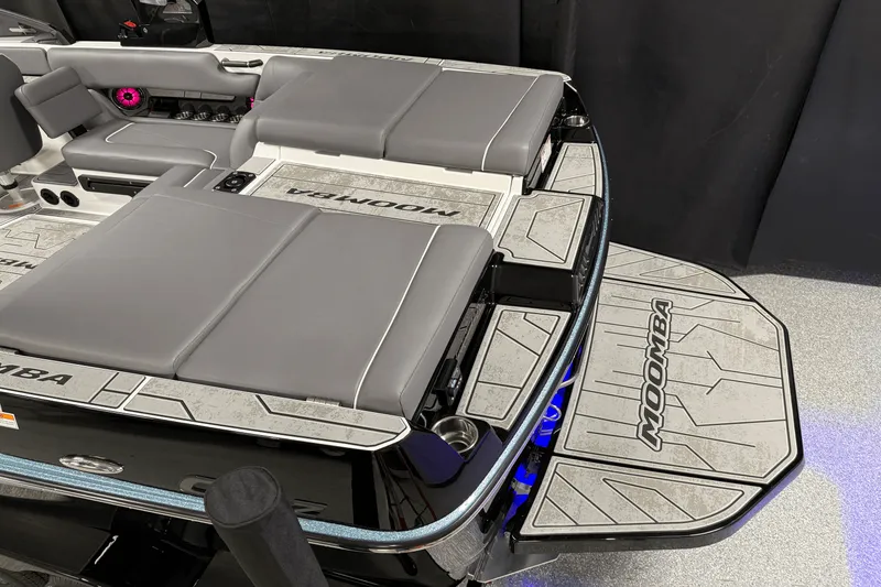 Slide: The Image of Moomba Craz 2025 - 14