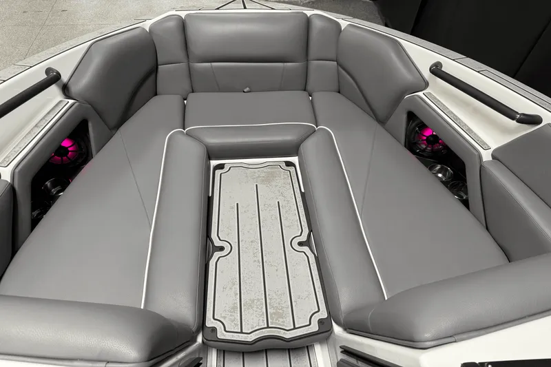 Slide: The Image of Moomba Craz 2025 - 92