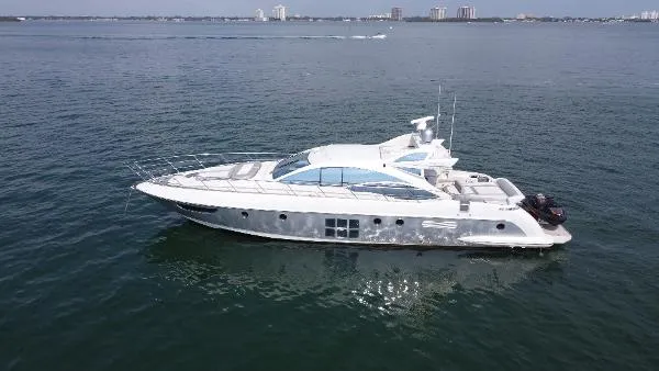 Slide: The Image of Azimut 62S 2007 - 4