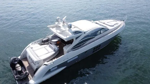 Slide: The Image of Azimut 62S 2007 - 10