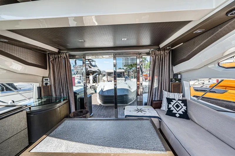 Slide: The Image of Azimut 62S 2007 - 89