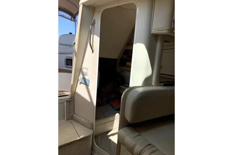 Slide: The Image of Sea Ray 290 Sundancer 2000 - 14