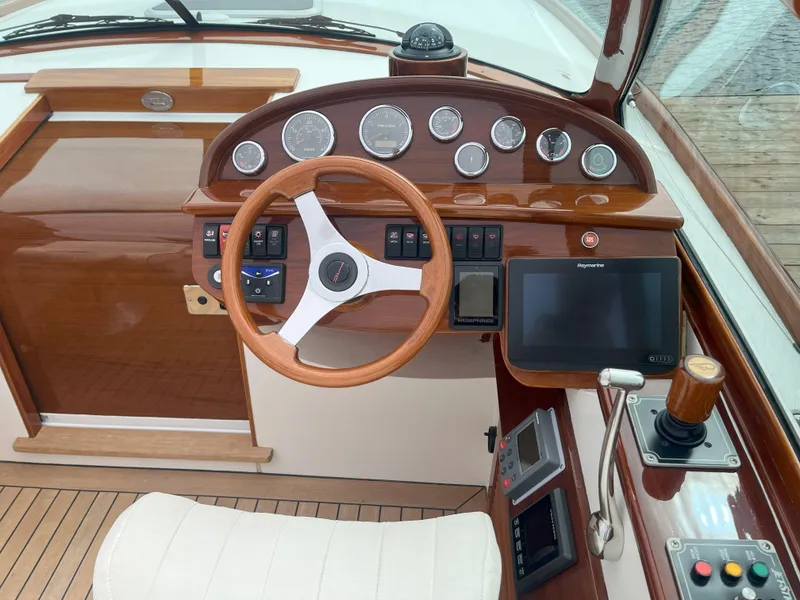 Slide: The Image of Hinckley Yachts Talaria 29R 2007 - 23