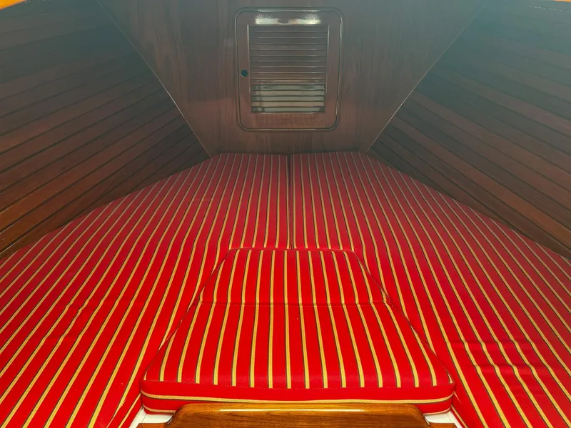 Slide: The Image of Hinckley Yachts Talaria 29R 2007 - 33