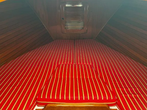 Slide: The Image of Hinckley Yachts Talaria 29R 2007 - 33
