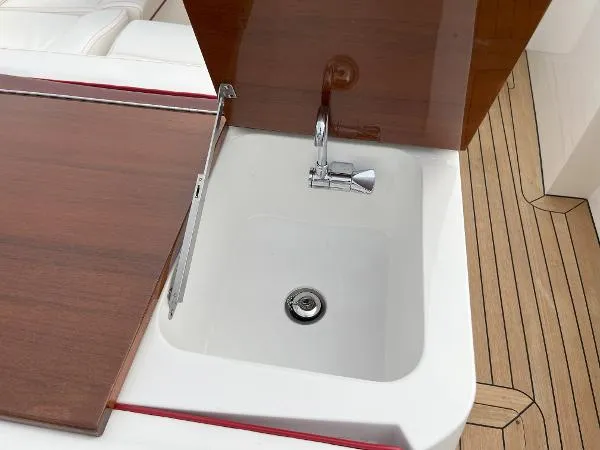 Slide: The Image of Hinckley Yachts Talaria 29R 2007 - 40