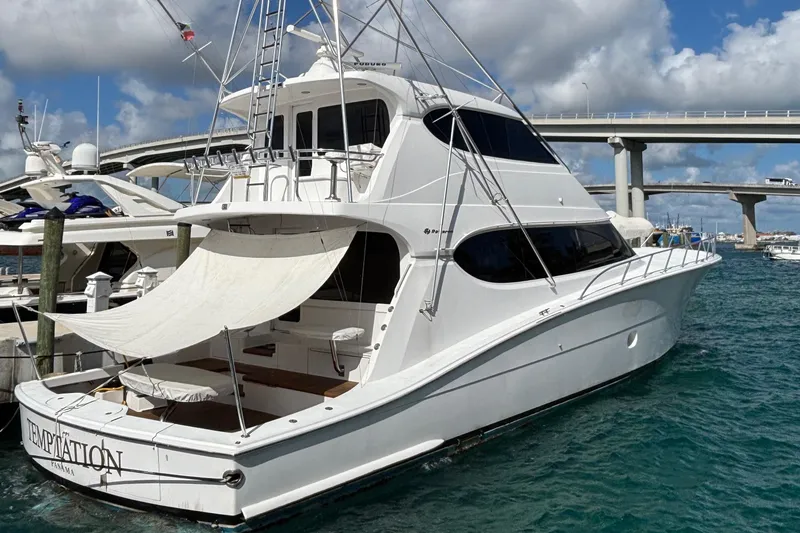 Slide: The Image of Hatteras 77 Convertible 2008 - 28