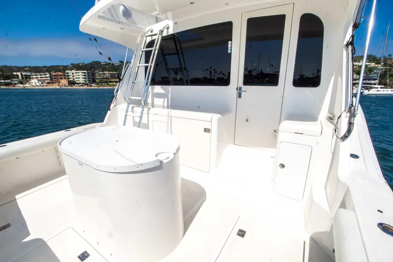 Slide: The Image of Cabo Flybridge 2004 - 15