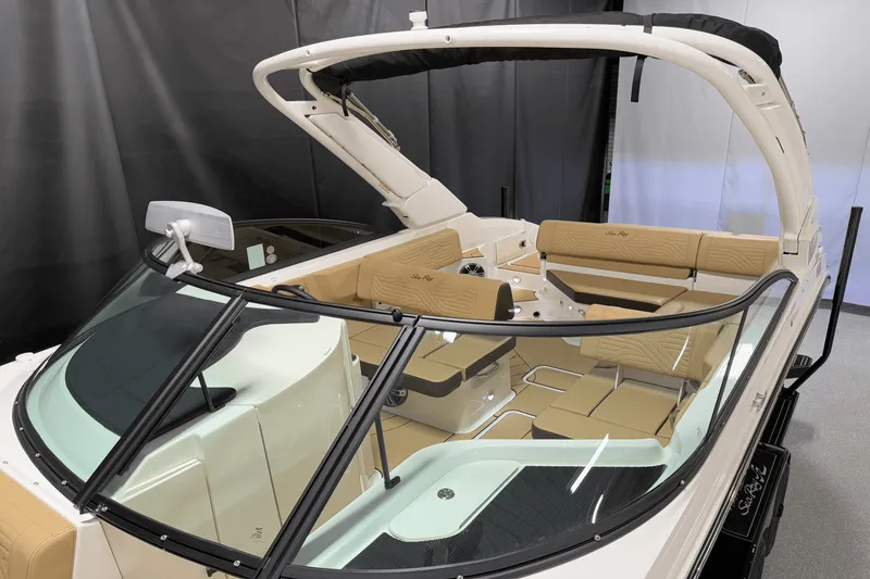 Slide: The Image of Sea Ray SDX 250 Surf 2025 - 11