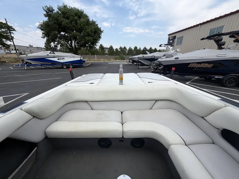 Slide: The Image of Malibu Sunsetter VLX 2001 - 14
