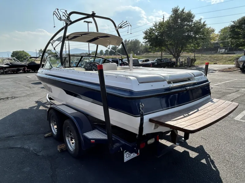 Slide: The Image of Malibu Sunsetter VLX 2001 - 4