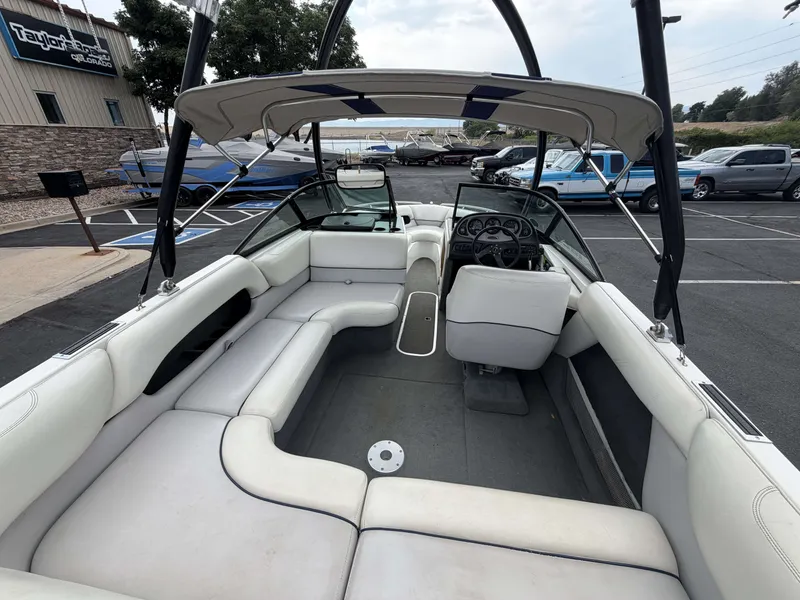 Slide: The Image of Malibu Sunsetter VLX 2001 - 10