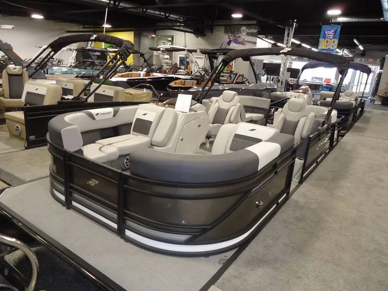 Slide: The Image of Starcraft Marine SLS 3 2026 - 9