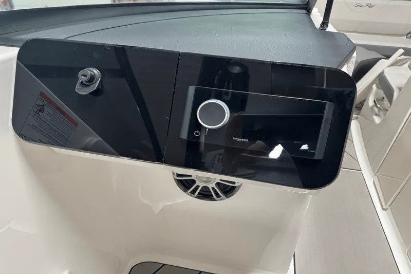 Slide: The Image of Sea Ray SDX 270 Surf 2025 - 53