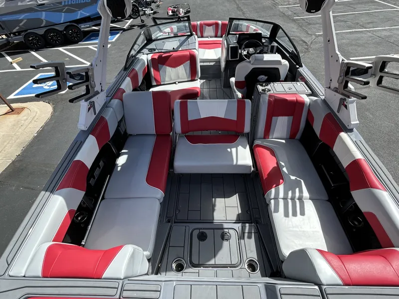 Slide: The Image of Malibu 24 MXZ 2023 - 9