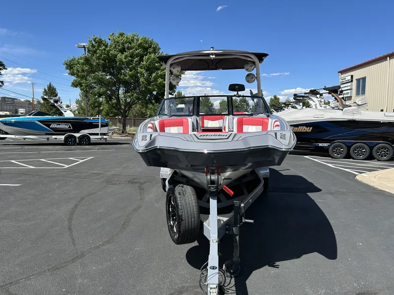 Slide: The Image of Malibu 24 MXZ 2023 - 14